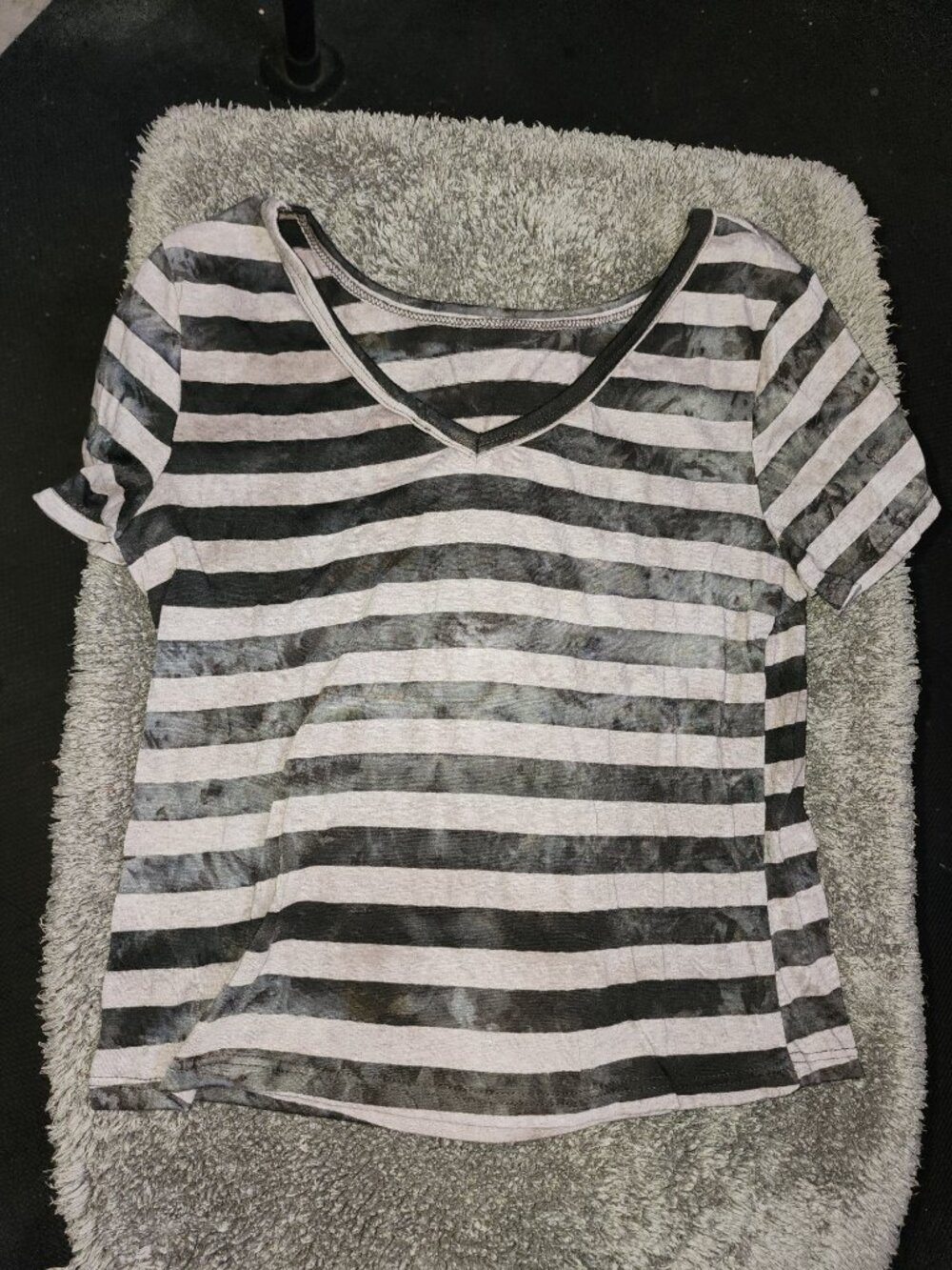 Black-Lilac Stripped Short-sleeved Tshirt